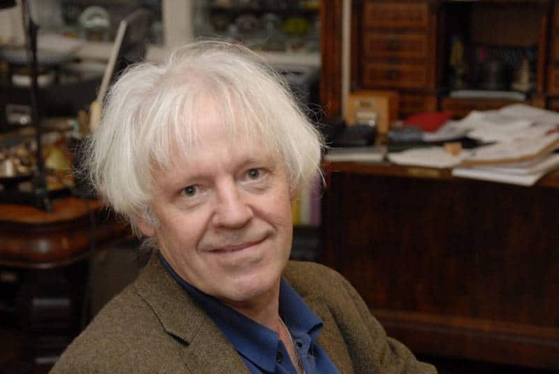 Bild Das Helfen und die Macht