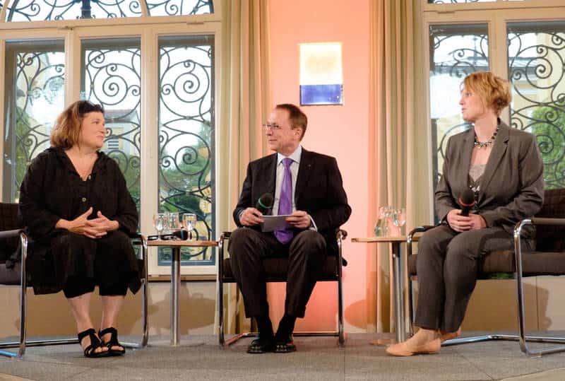 Bild „Grenzenlos kommunizieren?“