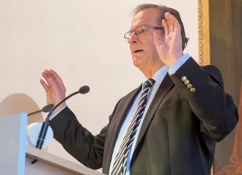 Bild Interview mit Bundesaußenminister a.D. Klaus Kinkel