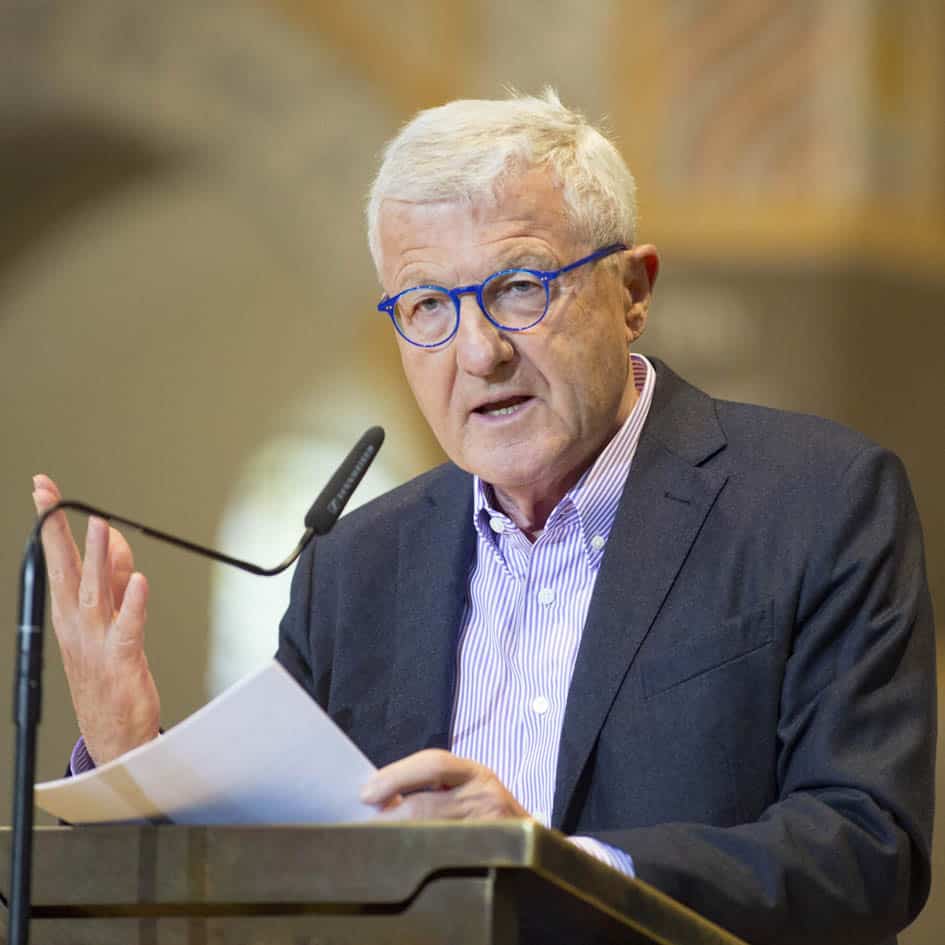 Bild Der Verleger Dirk Ippen hielt Kanzelrede