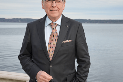 Bild Akademiedirektor Udo Hahn hält Kommentar „Zum Sonntag“ auf Bayern-2-Radio