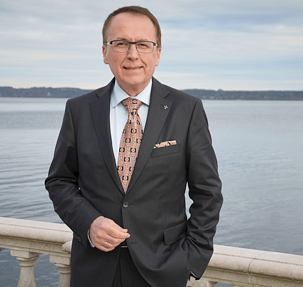 Bild Akademiedirektor Udo Hahn hält Kommentar „Zum Sonntag“ auf Bayern-2-Radio