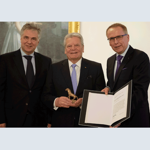 Bild Miteinander leben, reden – und streiten