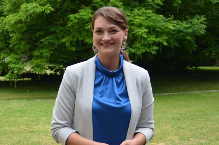 Bild Digitalministerin Gerlach für „eigenen Weg“ in Sachen Künstliche Intelligenz