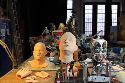 Unheimliches Tal / Uncanny Valley (c) Gabriela Neeb