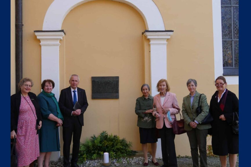 Gruppenbild Gedenken Hackelsberger