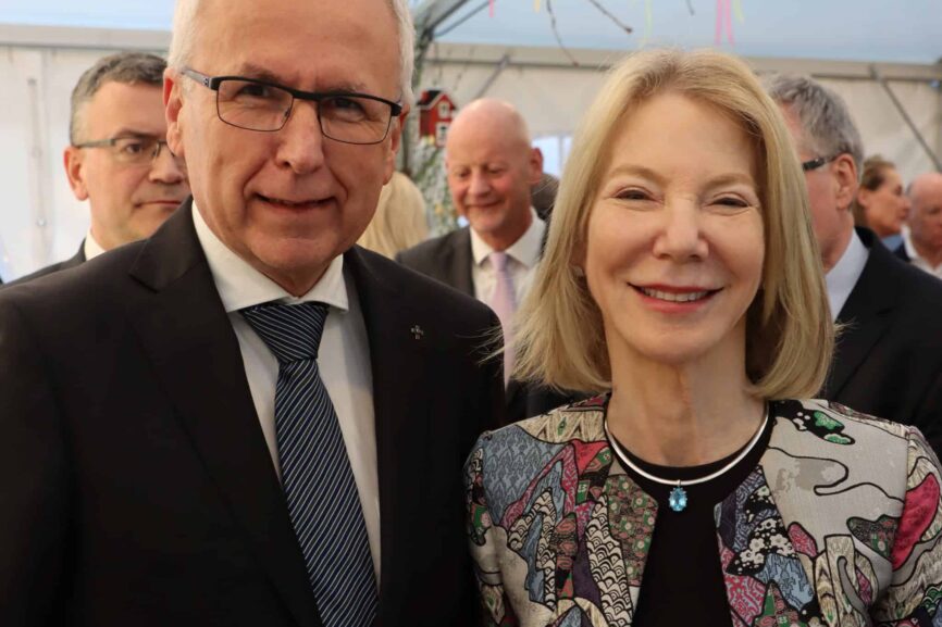 Udo Hahn, Amy Gutmann