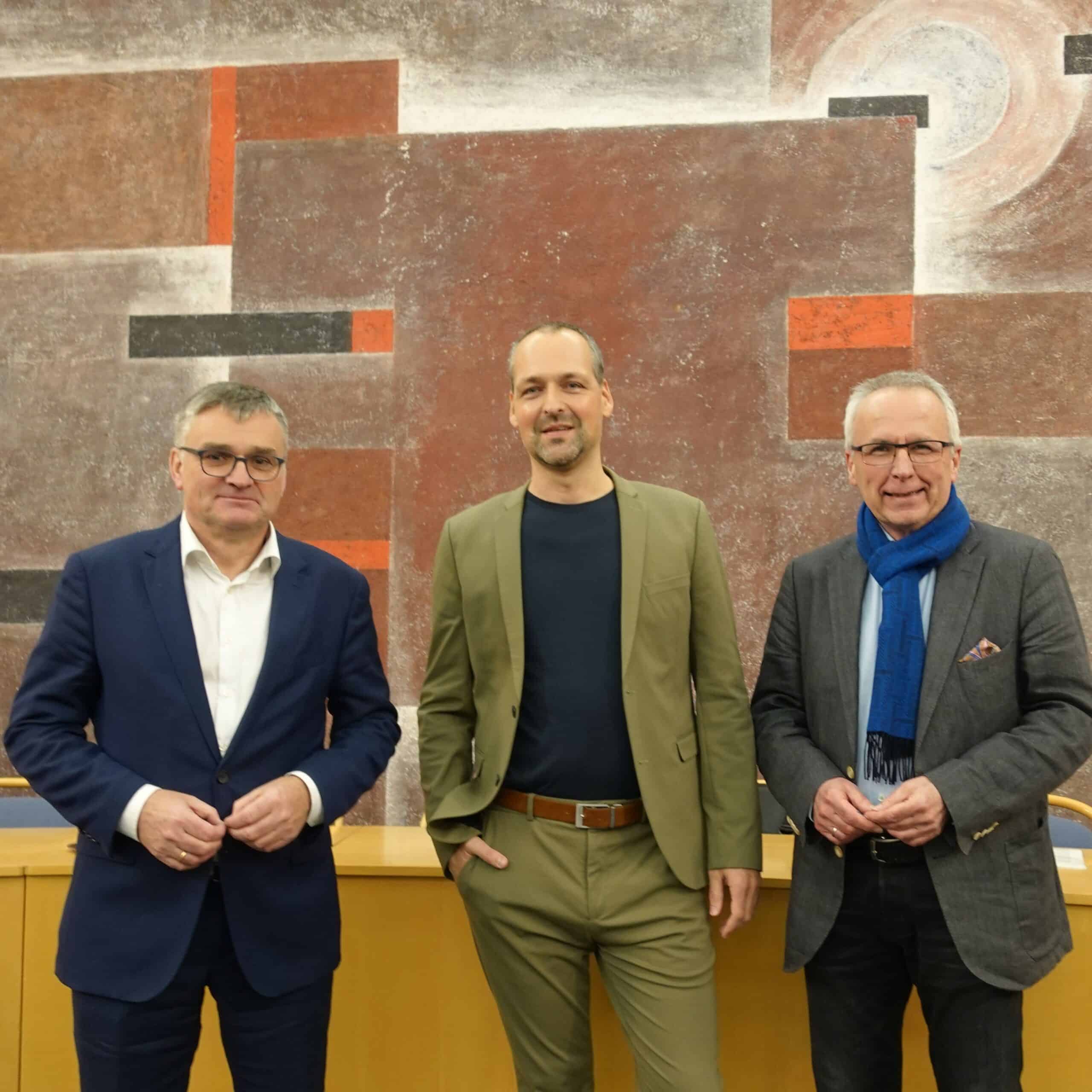 Tobias Endler , Stefan Kornelius, Udo Hahn