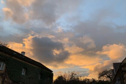 Januarhimmel über Schloss Tutzing