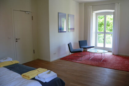 Familienzimmer mit Zugang zum Park