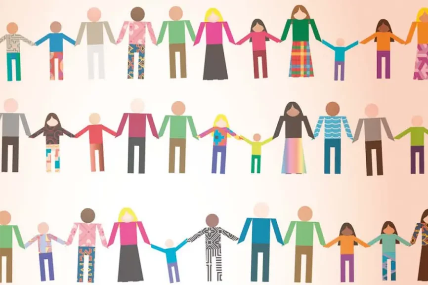 Menschen unterschiedlichen Alters, Geschlechts und Aussehens halten sich an den Händen