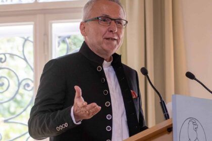 Bild Doppelgeburtstag: Bundesrepublik und Grundgesetz werden 75