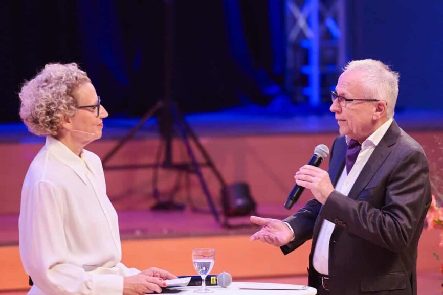 Julia Westlake, Udo Hahn