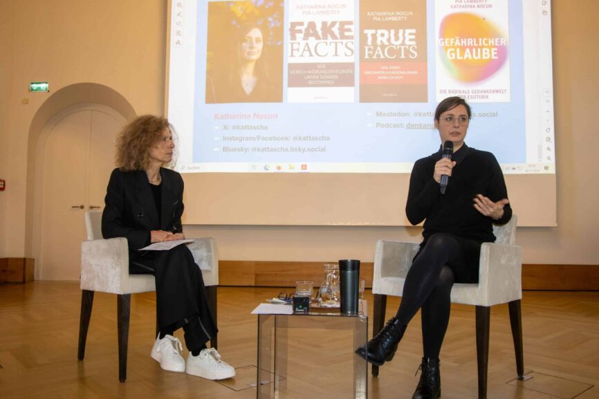 Bild Desinformation – ein Phänomen unserer Zeit?