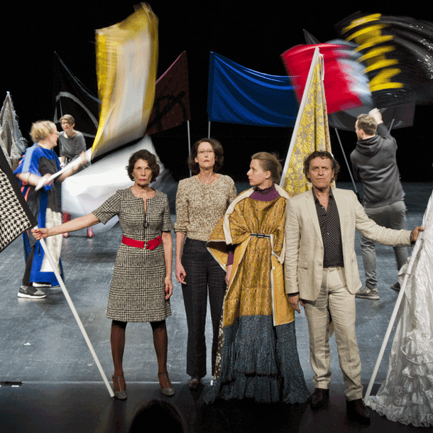 Bild Mit Armut spielt man nicht!