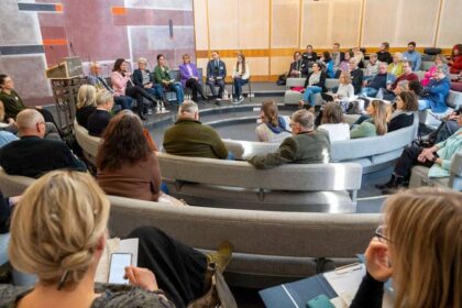 Podiumsdiskussion Schule der Zukunft