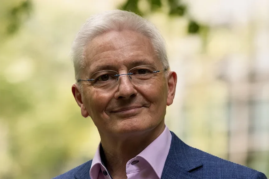 Dr. Wolfgang Schuhmacher