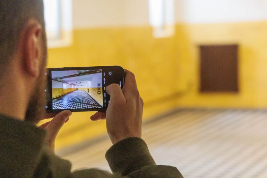 Rundgang durch das KZ Flossenbürg