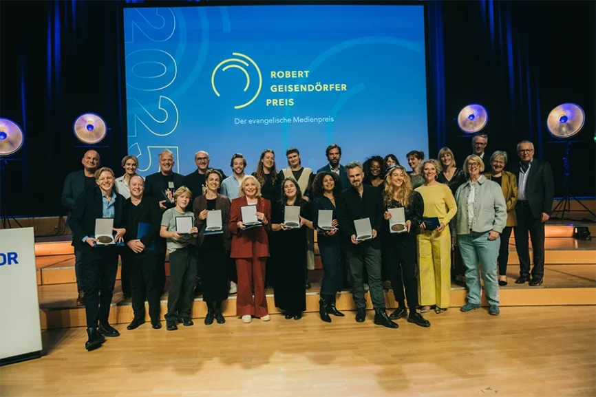 Gruppenbild Preisträger 2025 Robert Geisendörfer Preis
