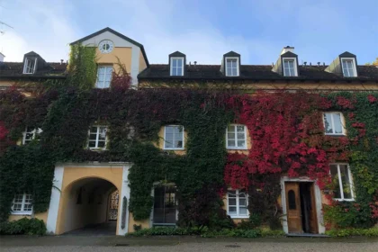 Evangelische Akademie Tutzing im Oktober