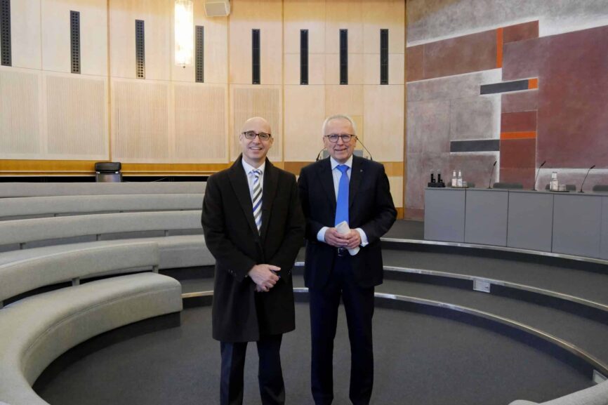 James Miller, Udo Hahn