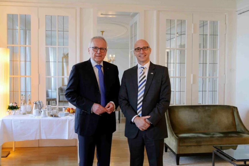 US-Generalkonsul James Miller in Tutzing